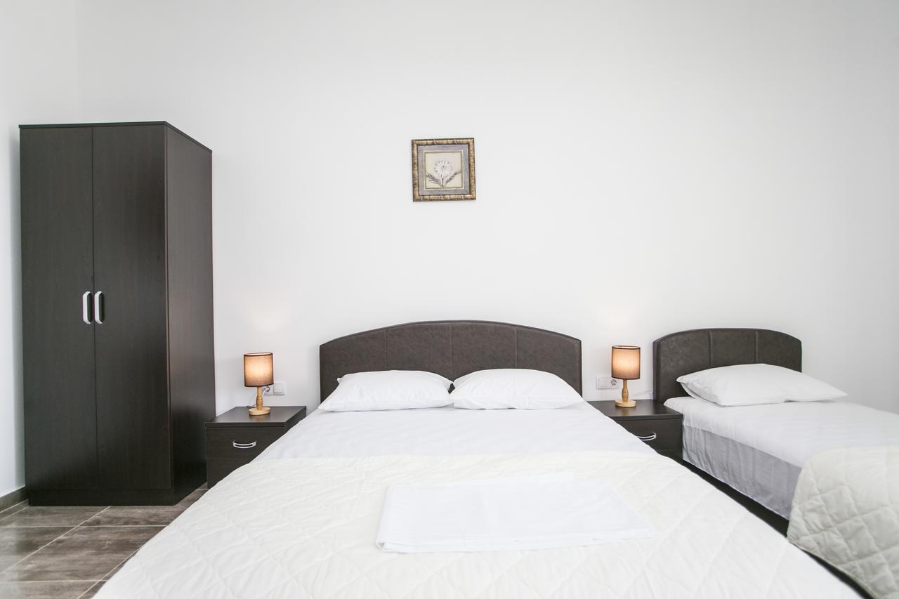 Zara Apartments Улцинь Экстерьер фото