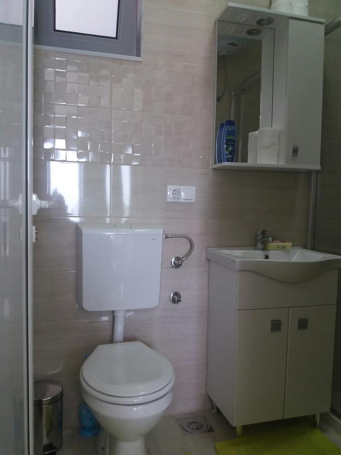 Zara Apartments Улцинь Экстерьер фото